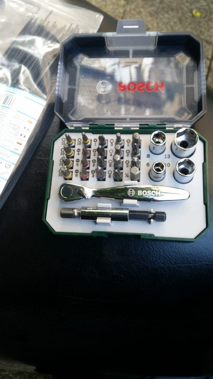 Gutes Set, kleine Mängel