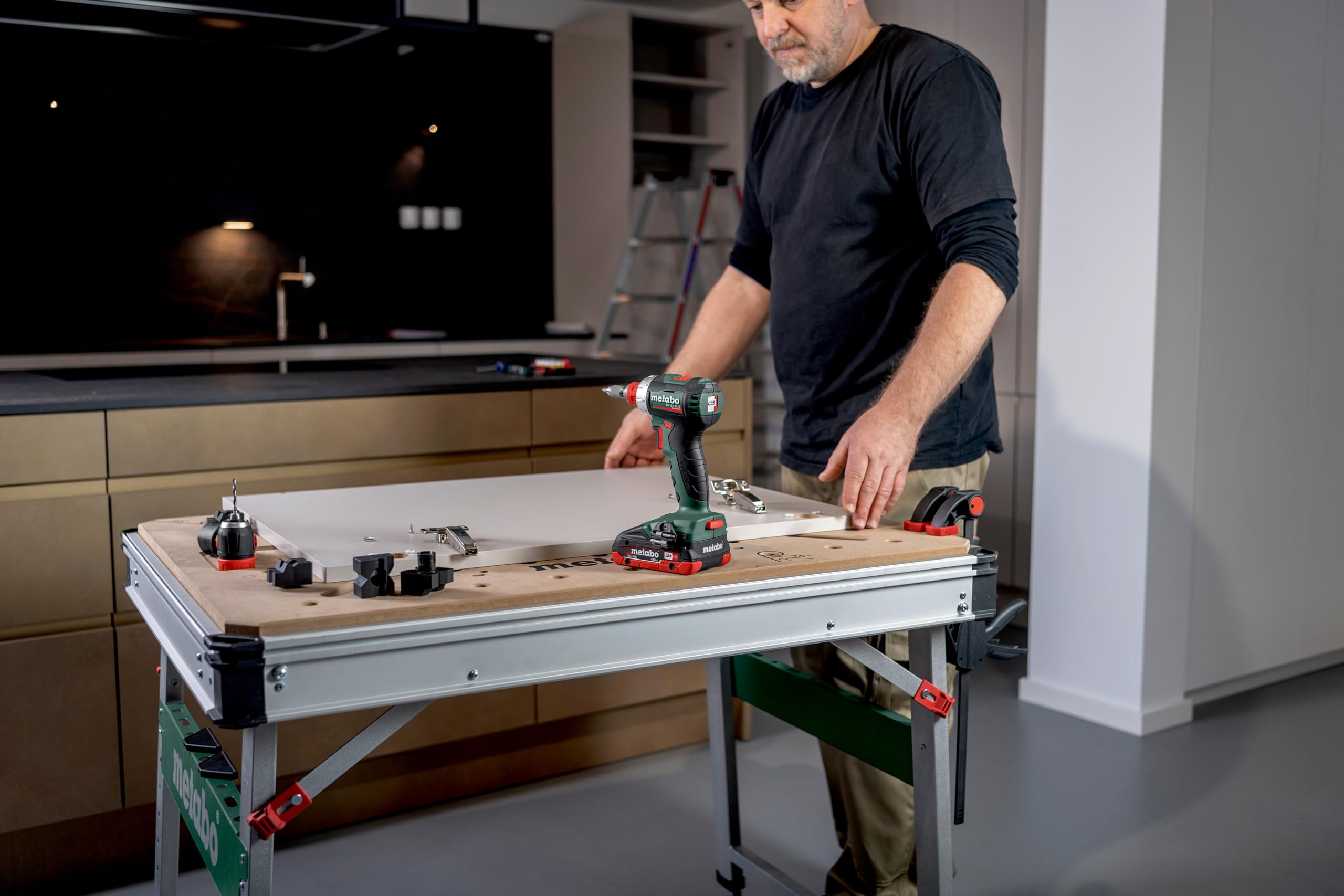 metabo-multifunktionstisch-mwb-100-klappbare-werkbank-mobiler-s-gebock-bis-120-k image 2