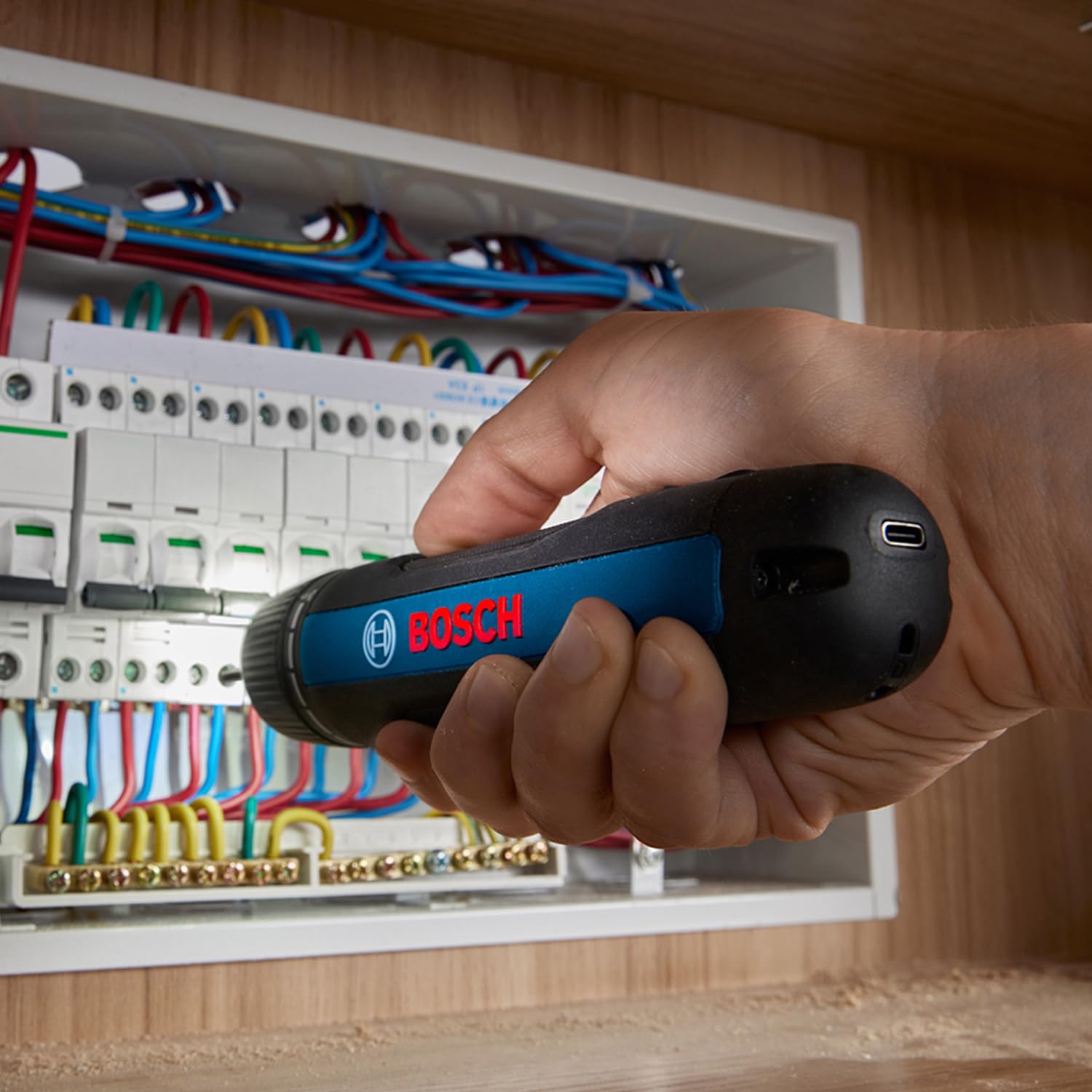 bosch-professional-akkuschrauber-bosch-go-3-inkl-8-tlg-bit-set-bitaufnahme-usb-c image 6