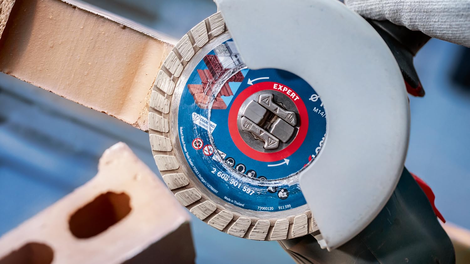 bosch-expert-multimaterial-x-lock-turbo-diamanttrennscheibe-125-mm-f-r-beton-zie image 6
