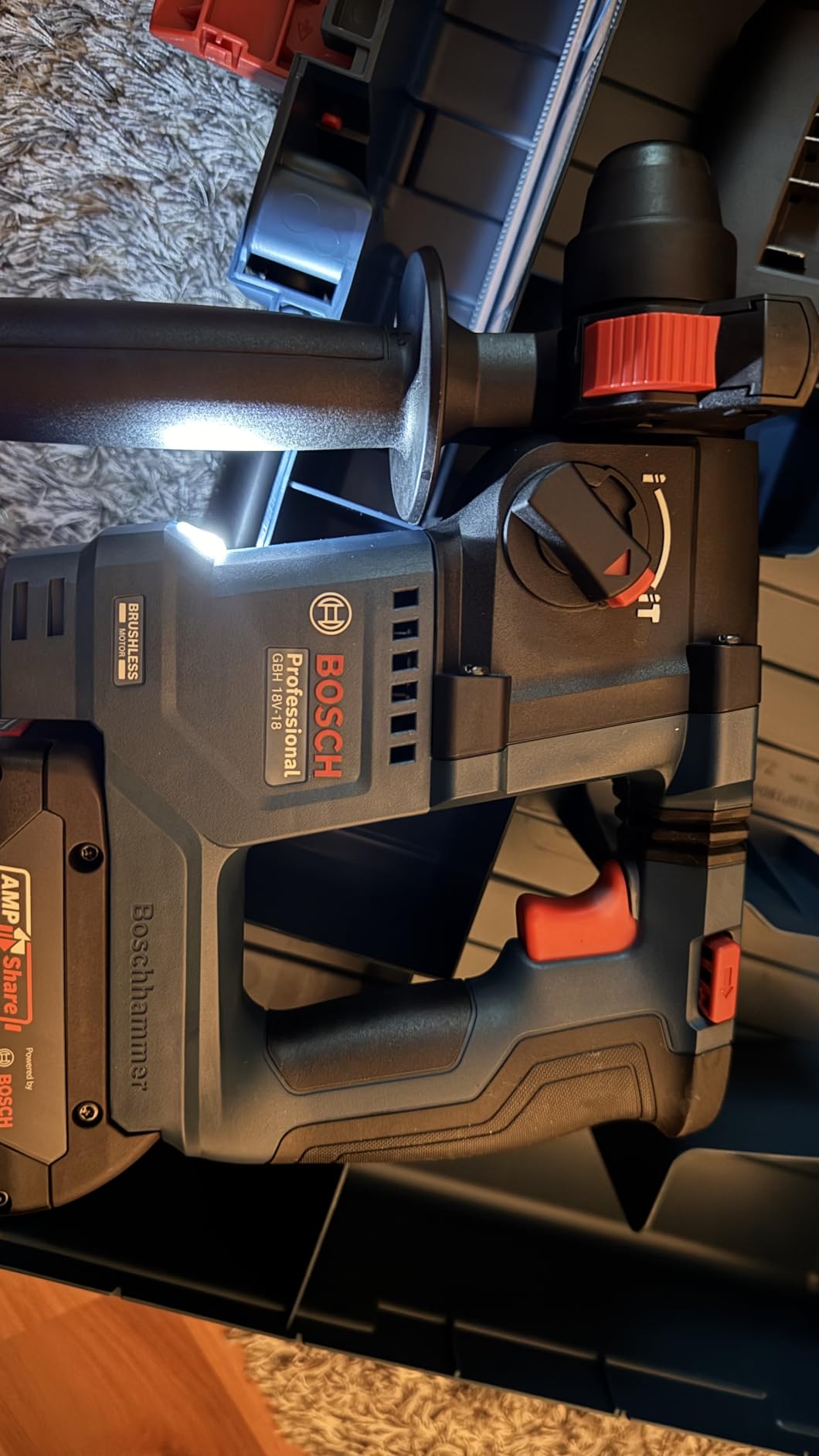 Sehr gut, Tasche wäre nice
