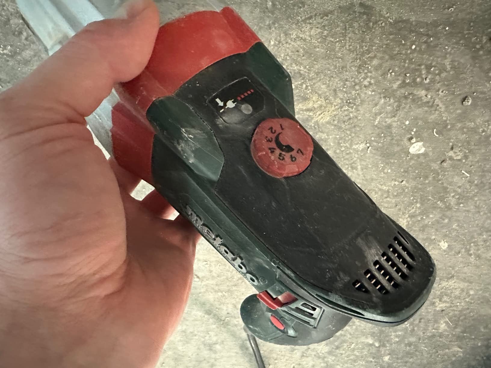 Echtes Multitalent auf der Baustelle