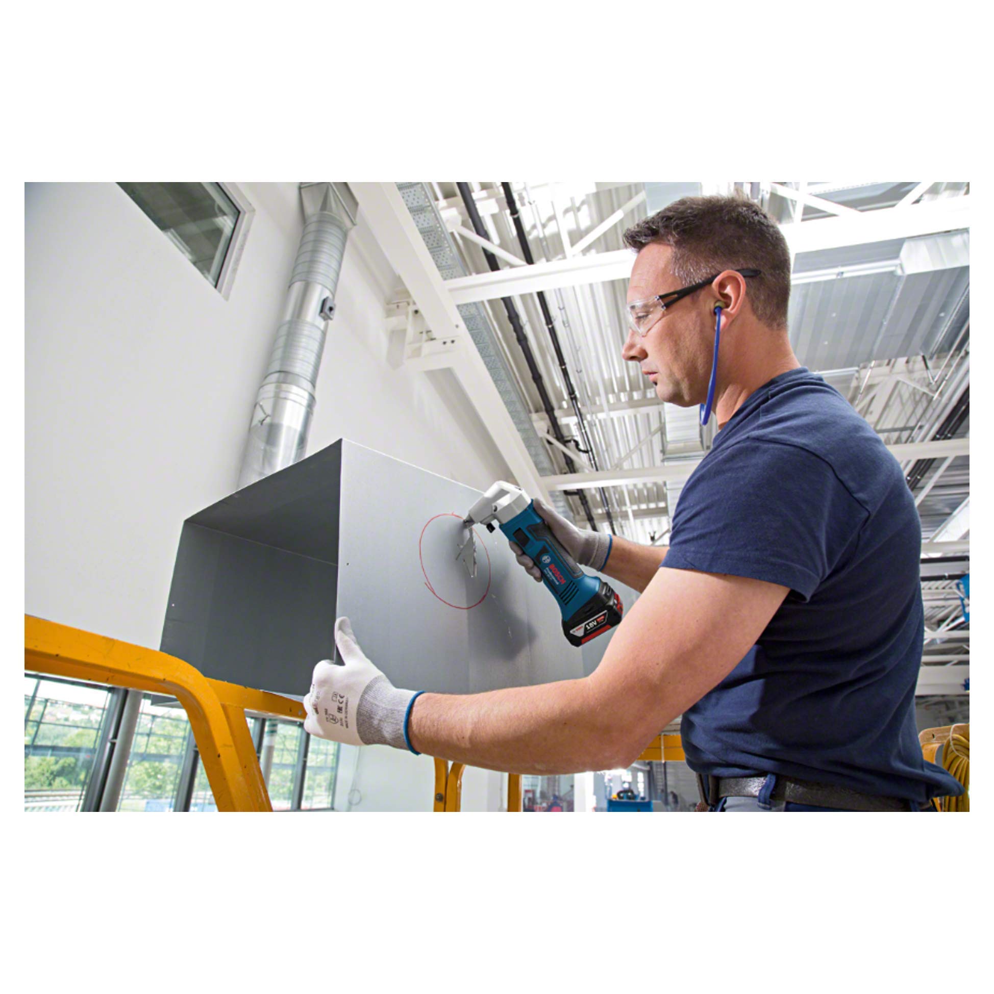 bosch-professional-gna-18v-16-akku-nibbler-18v-system-schneidet-metall-bis-1-6-m image 3