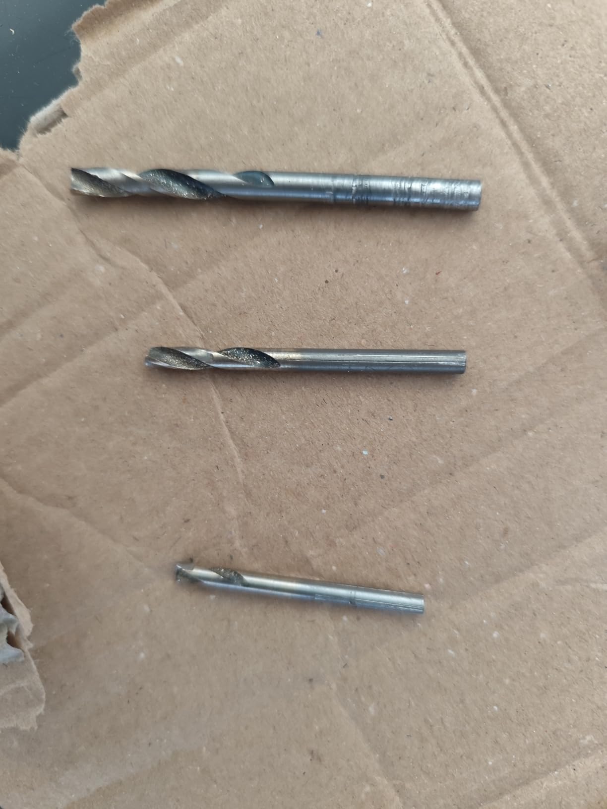 Gute Qualität, Box etwas sperrig