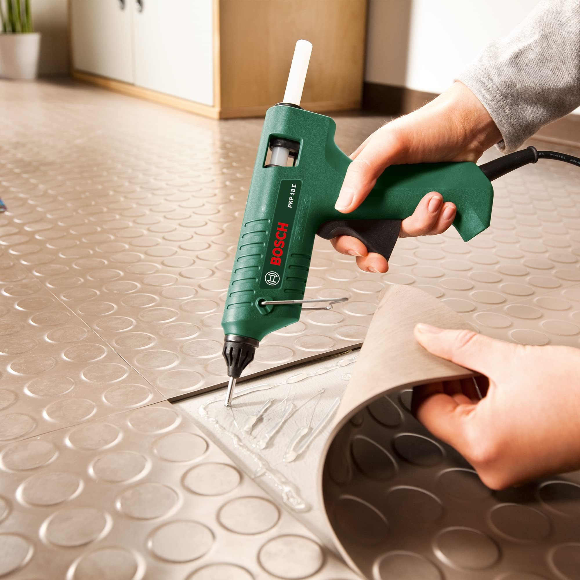 bosch-klebepistole-pkp-18-e-240-volt-extralange-d-se-mechanischer-vorschub-inkl- image 6