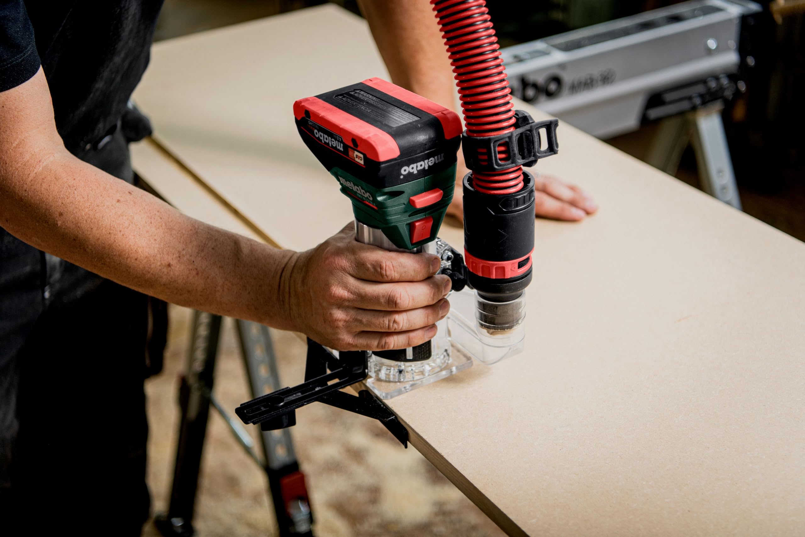 metabo-fmv-18-ltx-bl-8-akku-kantenfr-se-set-brushless-18-v-2x4-0-ah-lihd-akku-la image 3