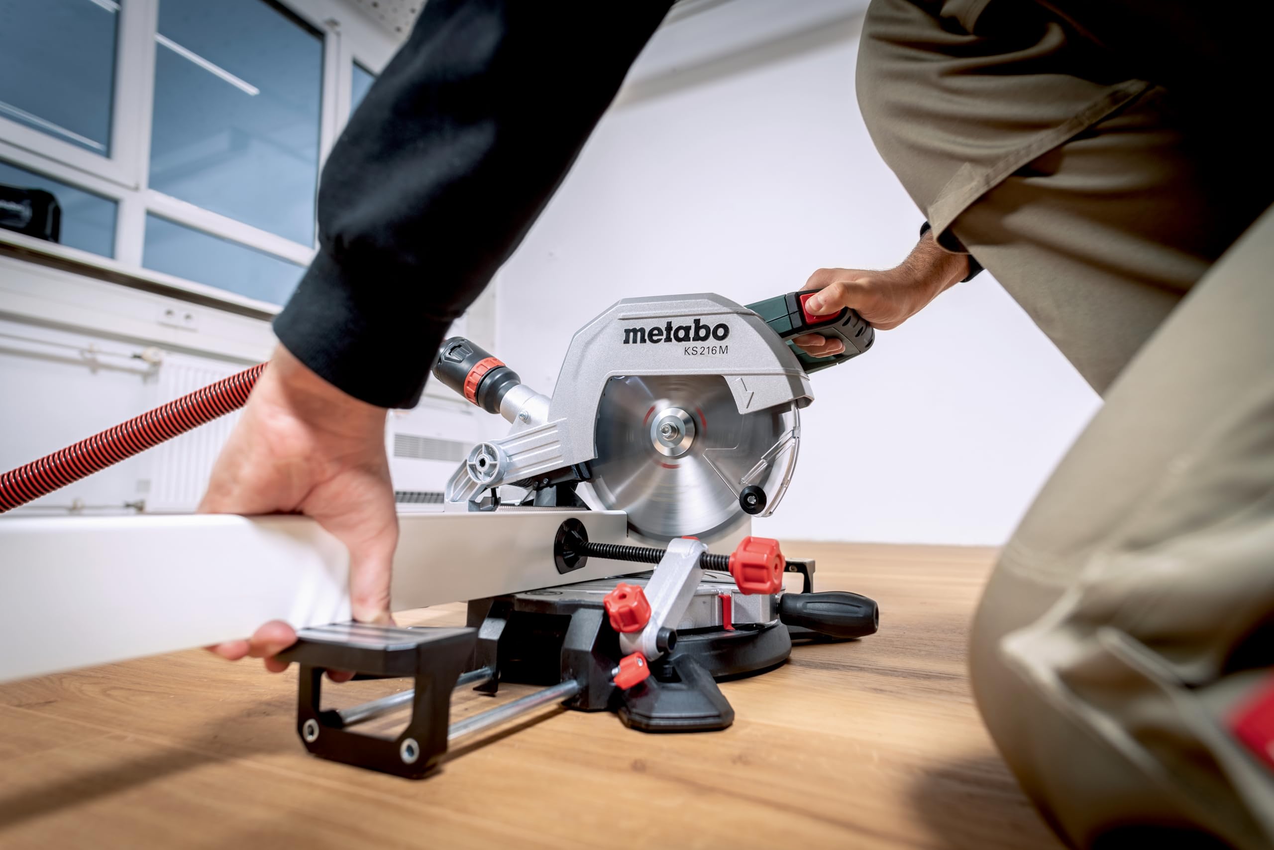 metabo-ks-216-m-kapps-ge-ohne-zugfunktion-1100-w-216-mm-s-geblatt-led-schattenli image 3