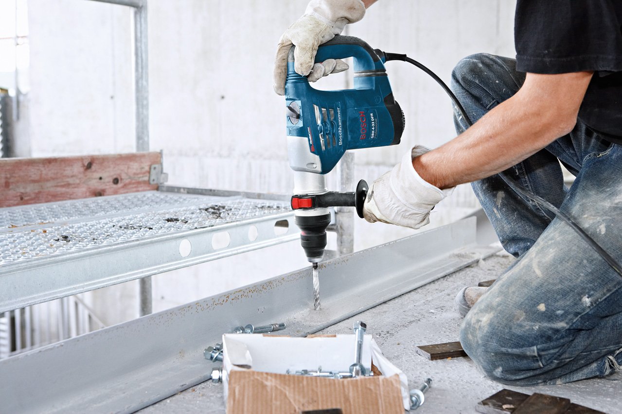 bosch-professional-bohrhammer-gbh-4-32-dfr-900-watt-sds-plus-4-2-j-schlagenergie image 2