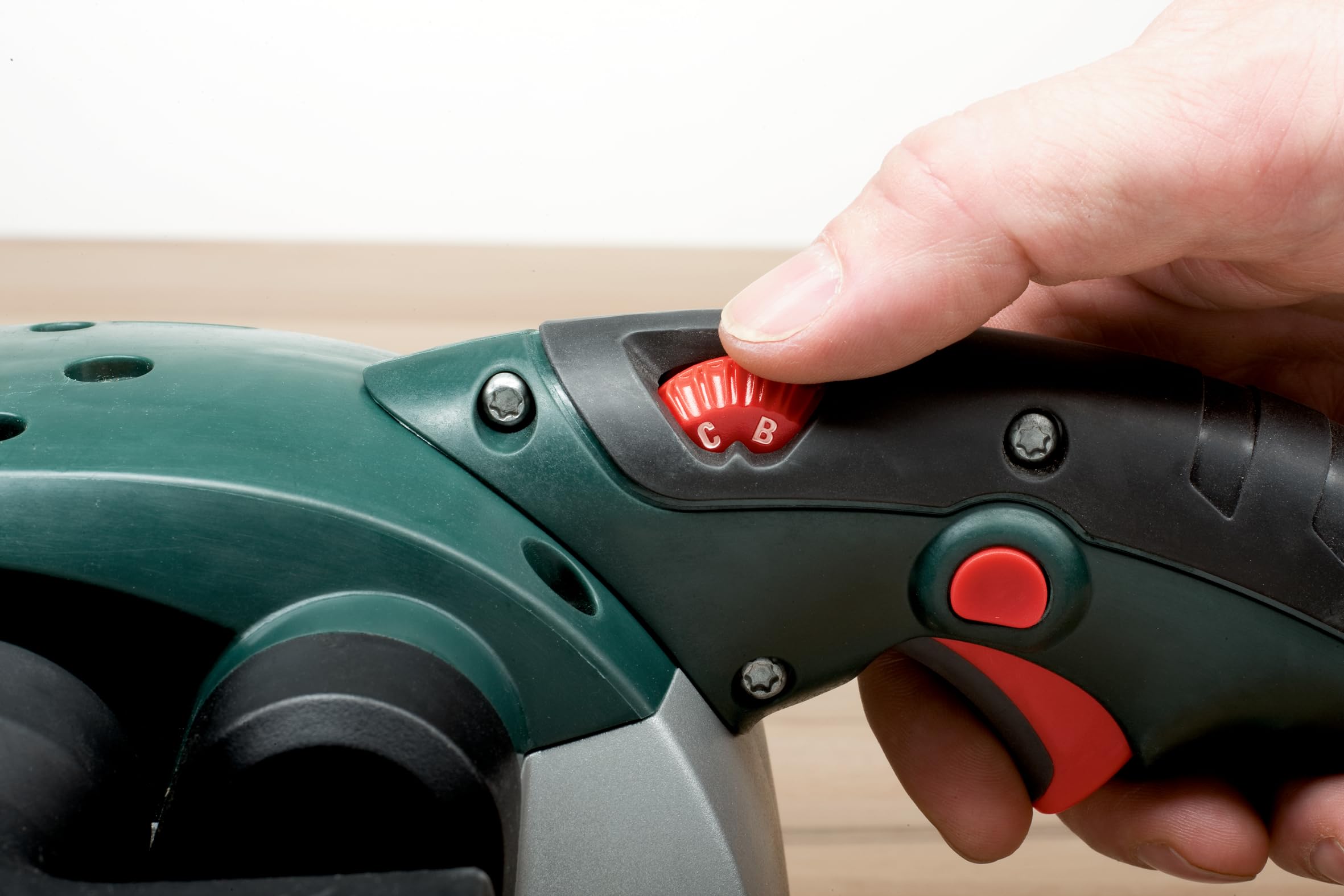 metabo-bae-75-bandschleifer-1010-w-elektrische-schleifmaschine-f-r-holz-und-meta image 6