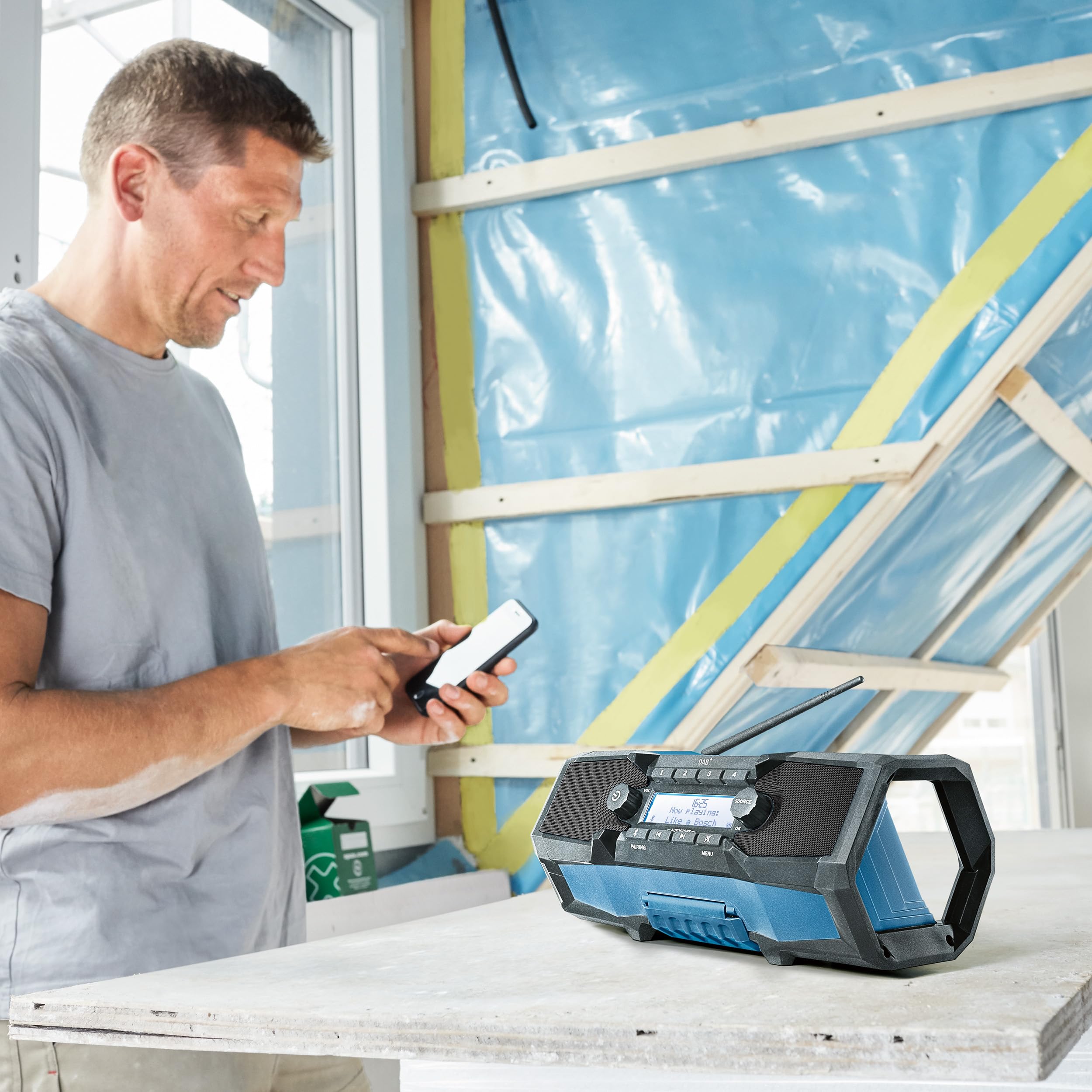 bosch-professional-gpb-18v-2-sc-akku-baustellenradio-18v-system-dab-bluetooth-fm image 5