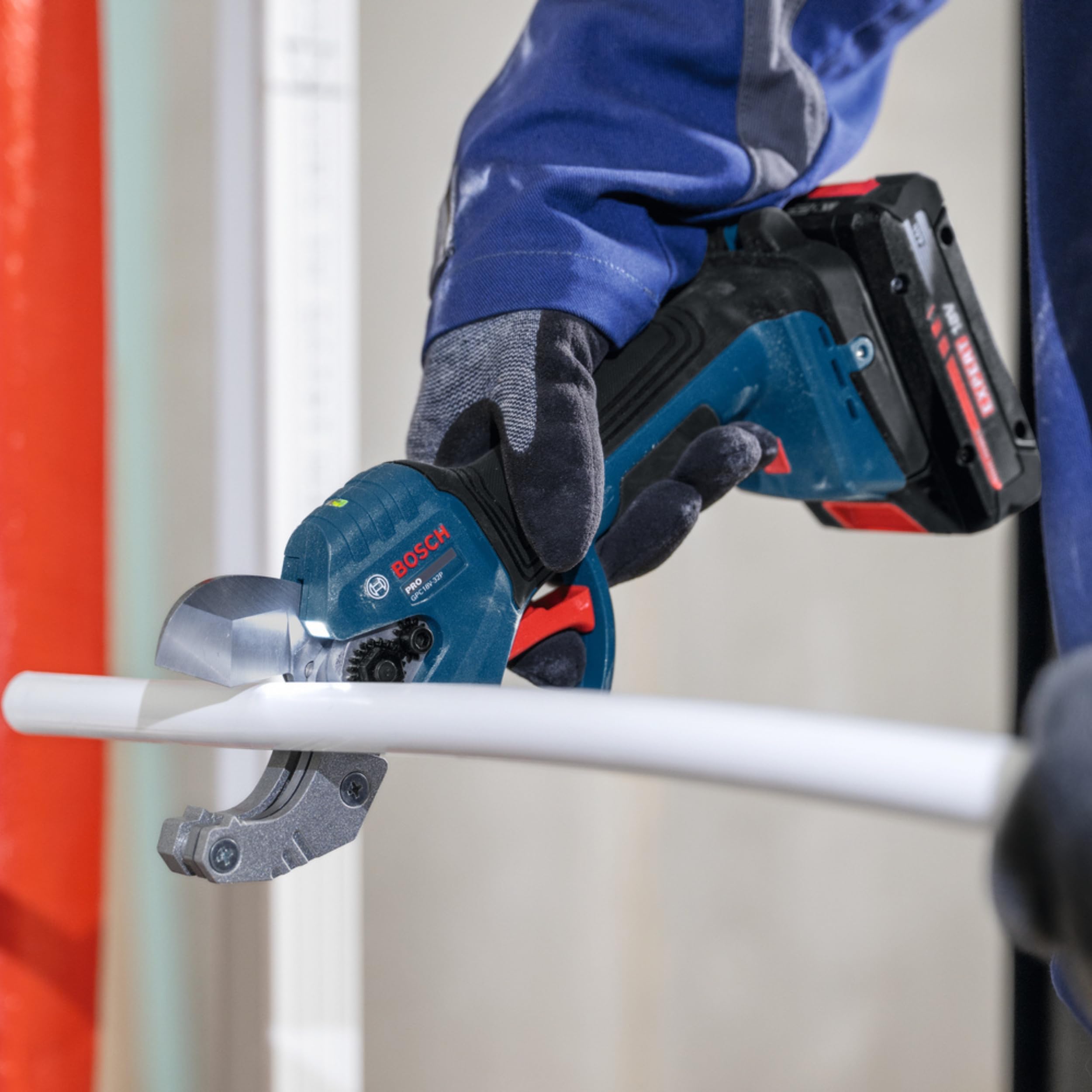 bosch-pro-18v-system-gpc18v-32p-akku-rohrschneider-32-mm-dc53-stahlklinge-ohne-a image 6