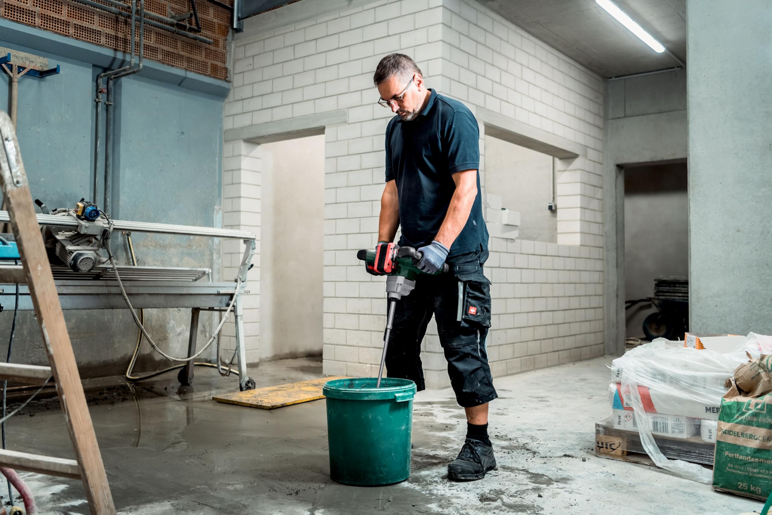 metabo-akku-r-hrwerk-rw-18-ltx-bl-120-brushless-motor-18-v-f-r-30-l-mischmenge-i image 4