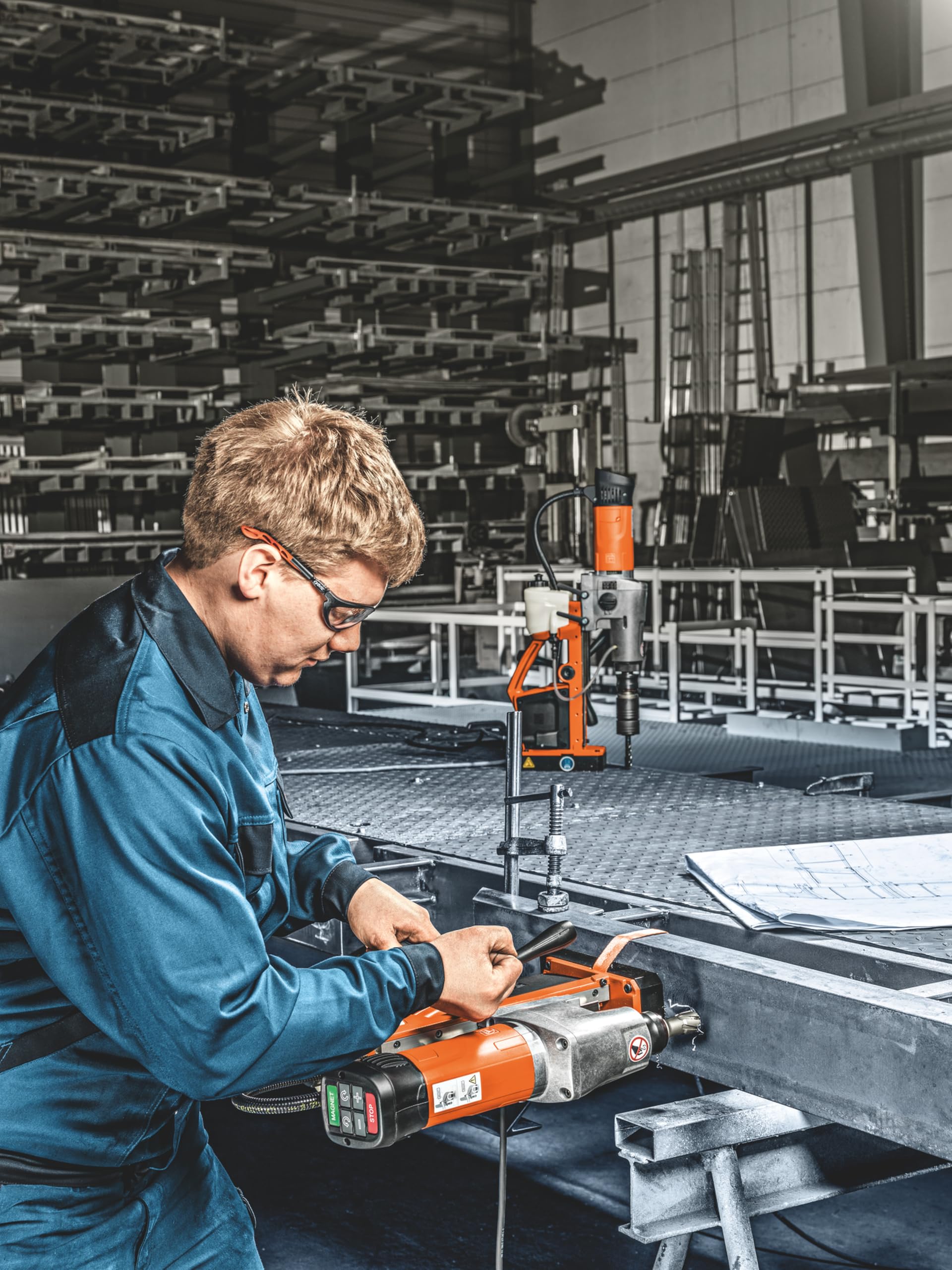 fein-magnet-kernbohrmaschine-kbm-50-q-1200-w-2-gang-quickin-aufnahme-rechts-link image 3